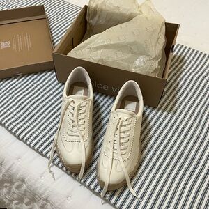 NWT Dolce Vita Jaja Leather Espadrille Sneakers
